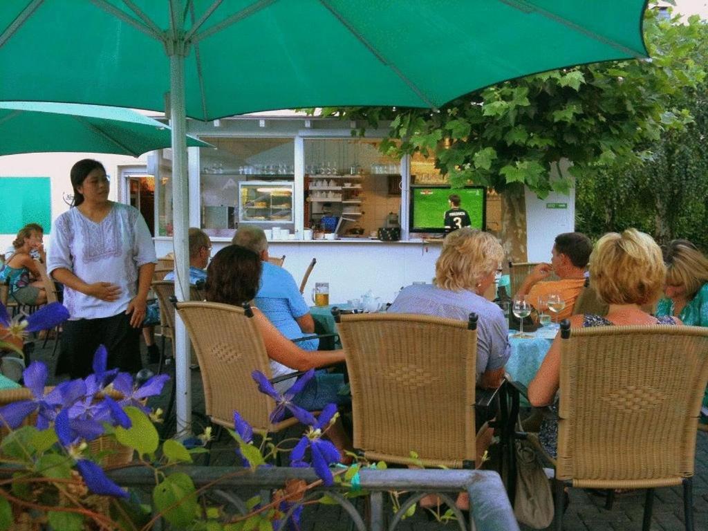 Panorama-Cafe Moselgarten Alf Exteriér fotografie